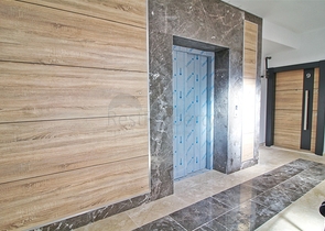 شقة بتصميم 2 + 1 في وسط أنطاليا