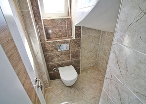 شقة بتصميم 2 + 1 في وسط أنطاليا