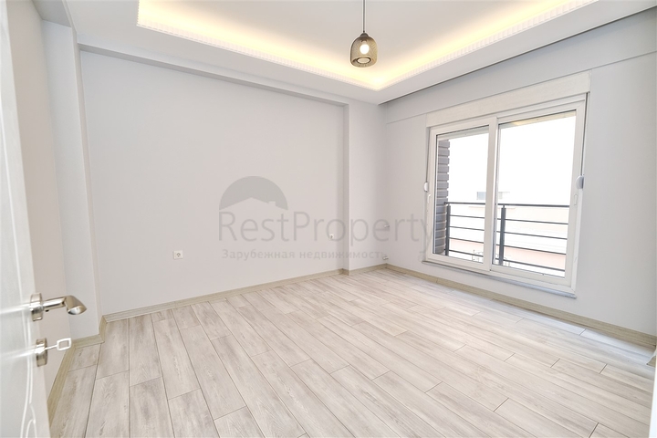 شقة بتصميم 2 + 1 في وسط أنطاليا