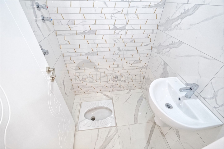 شقة بتصميم 2 + 1 في وسط أنطاليا