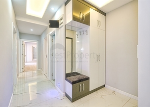 شقة بتصميم 2 + 1 في وسط أنطاليا