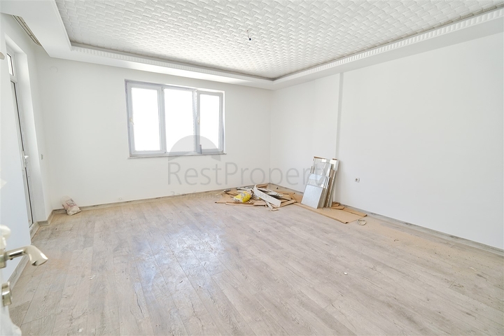 شقة 6 + 1 في منطقة شارانبول - أنطاليا