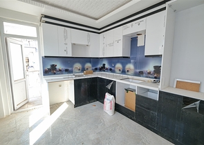 شقة 6 + 1 في منطقة شارانبول - أنطاليا