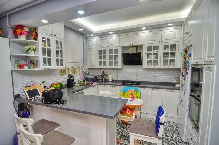 شقة 4 + 1 في منطقة راقية من جيرسو - أنطاليا