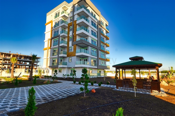 الشقق 1 + 1 ، 2 + 1 ، 3 + 1 في منطقة كيبيز - أنطاليا