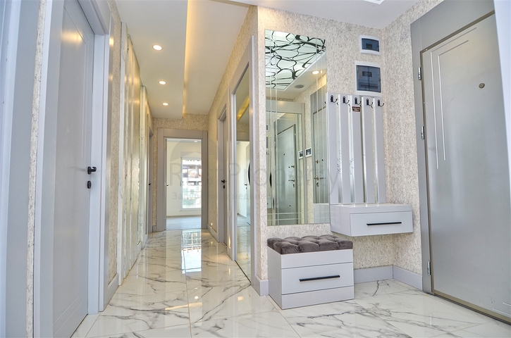 الشقق 1 + 1 ، 2 + 1 ، 3 + 1 في منطقة كيبيز - أنطاليا