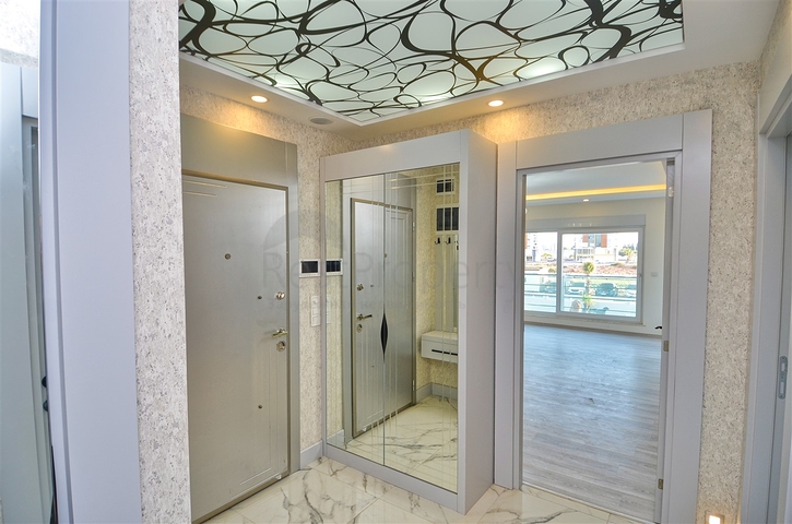 الشقق 1 + 1 ، 2 + 1 ، 3 + 1 في منطقة كيبيز - أنطاليا