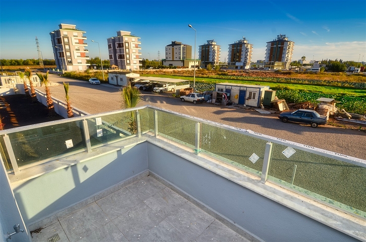 الشقق 1 + 1 ، 2 + 1 ، 3 + 1 في منطقة كيبيز - أنطاليا