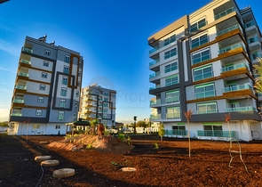 الشقق 1 + 1 ، 2 + 1 ، 3 + 1 في منطقة كيبيز - أنطاليا