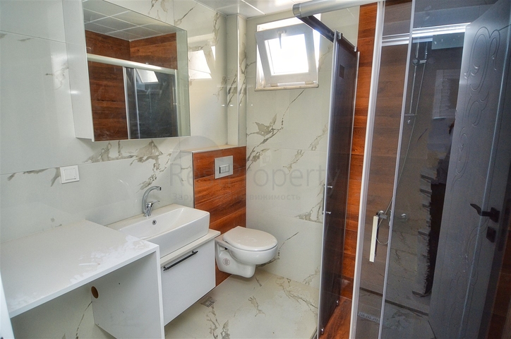 شقة 2 + 1 في وسط أنطاليا