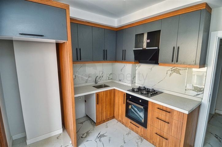 شقة 2 + 1 في وسط أنطاليا