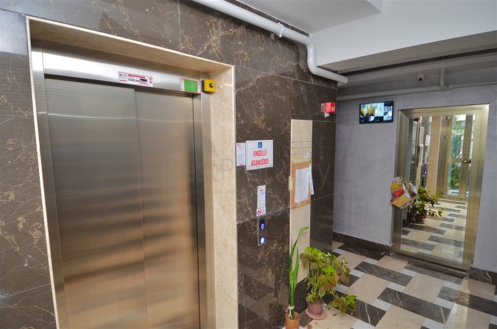 شقة 2 + 1 في وسط أنطاليا