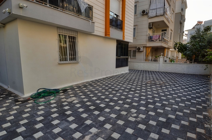 شقة 2 + 1 في وسط أنطاليا