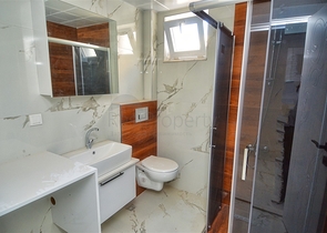 شقة 2 + 1 في وسط أنطاليا