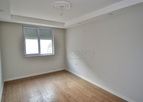 شقة 2 + 1 في وسط أنطاليا