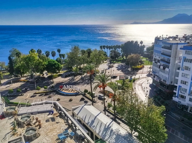  شقة 3 + 1 في منطقة مراد باشا - أنطاليا