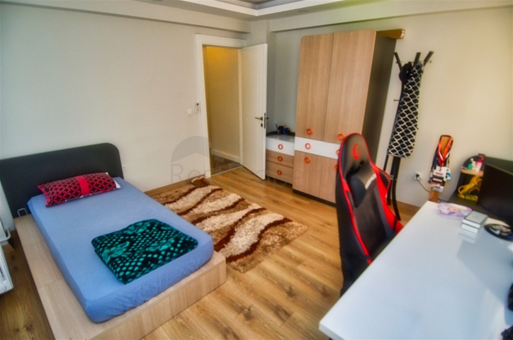  شقة 3 + 1 في منطقة مراد باشا - أنطاليا