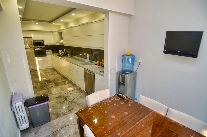  شقة 3 + 1 في منطقة مراد باشا - أنطاليا