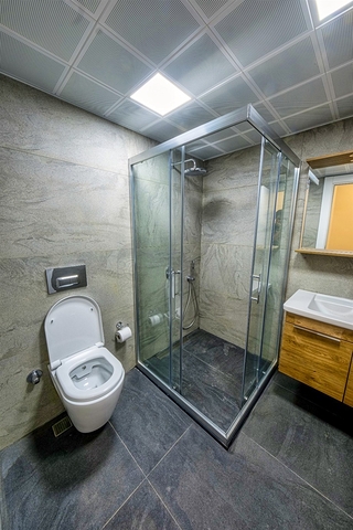  شقة 3 + 1 في منطقة مراد باشا - أنطاليا