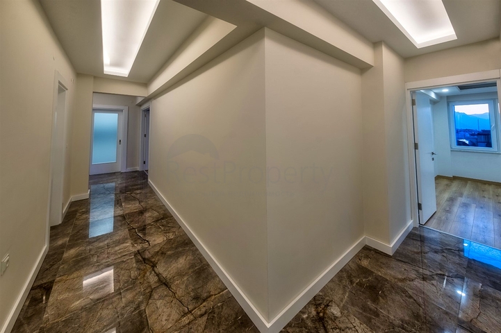  شقة 3 + 1 في منطقة مراد باشا - أنطاليا