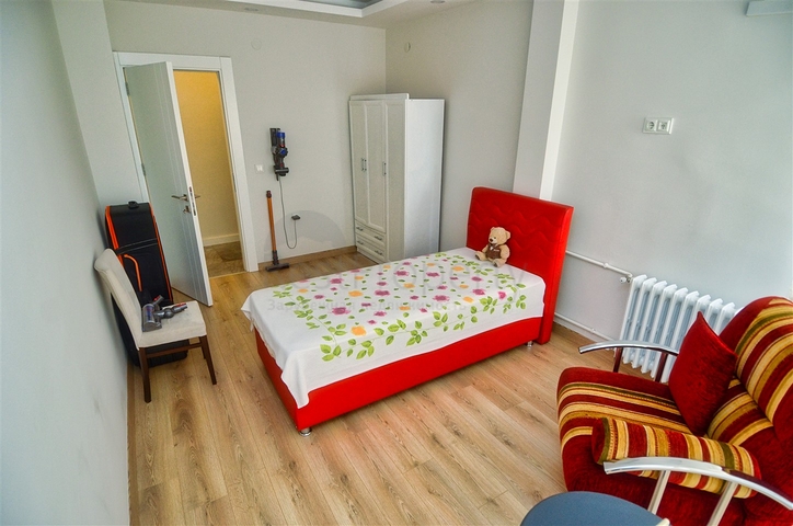  شقة 3 + 1 في منطقة مراد باشا - أنطاليا