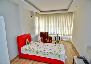  شقة 3 + 1 في منطقة مراد باشا - أنطاليا