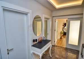  شقة 3 + 1 في منطقة مراد باشا - أنطاليا