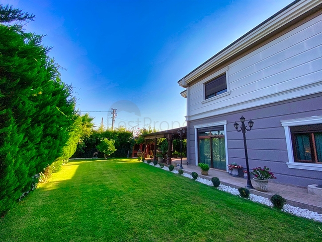 فيلا في منطقة دوشيميتي - انطاليا