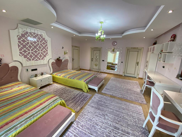 فيلا في منطقة دوشيميتي - انطاليا