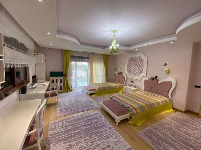 فيلا في منطقة دوشيميتي - انطاليا