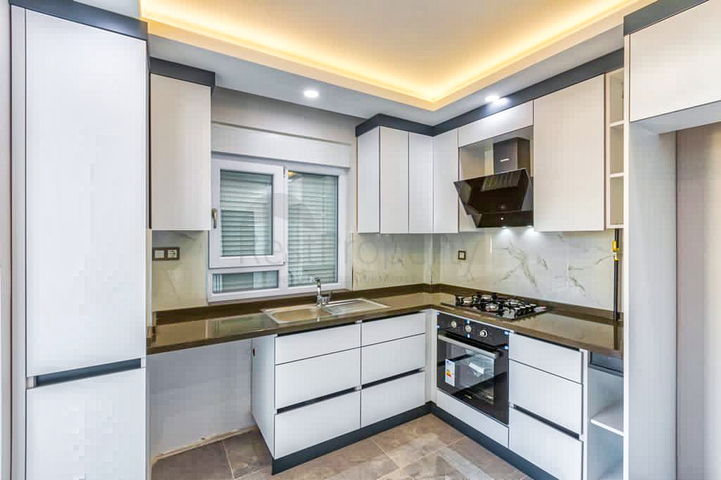 شقق 2 + 1 في وسط أنطاليا