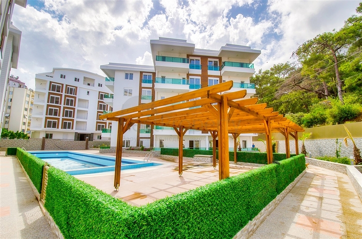 شقة 2 + 1 في مجمع جيد في منطقة كونيالتي