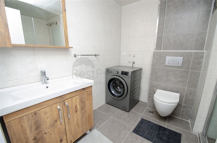 شقة 2 + 1 في مجمع جيد في منطقة كونيالتي