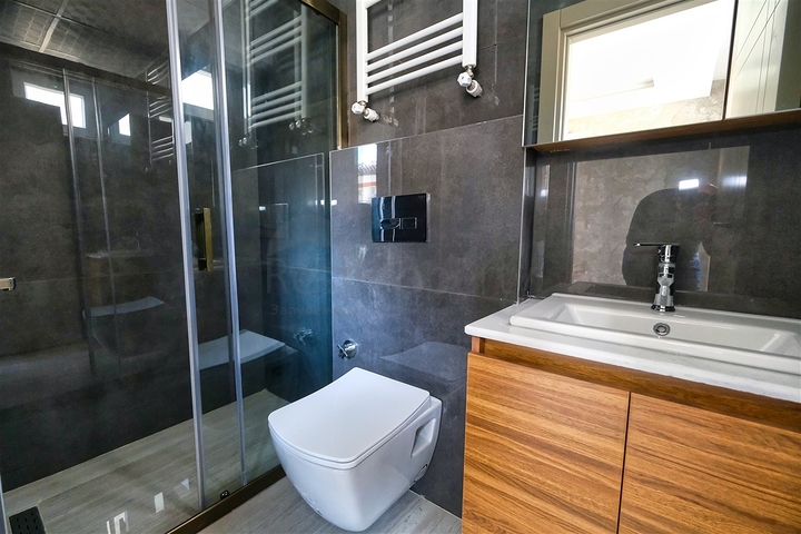  شقق 1 + 1، 2 + 1، 3 + 1 في منطقة كونيالتي - انطاليا