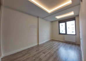 شقة بتصميم 4 + 1 في وسط أنطاليا