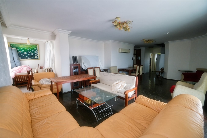 شقة 4 + 1 في منطقة ليمان - أنطاليا