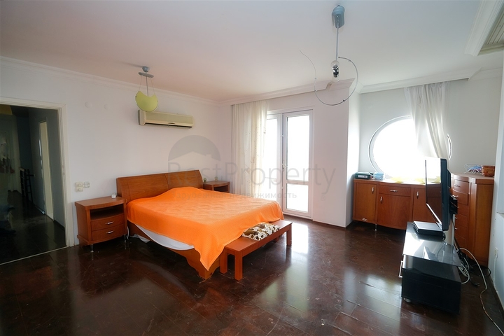 شقة 4 + 1 في منطقة ليمان - أنطاليا