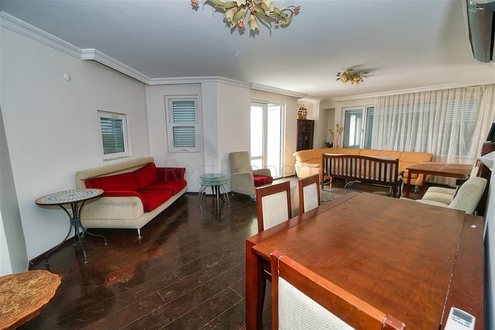 شقة 4 + 1 في منطقة ليمان - أنطاليا