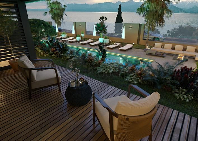 شقة 4 + 1 في حي يشيلباهشة - أنطاليا