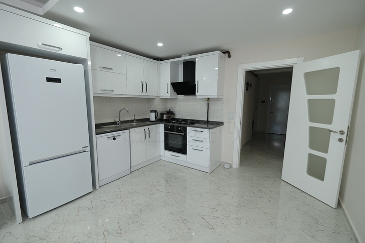 شقة 2 + 1 في منطقة ساريسو - أنطاليا