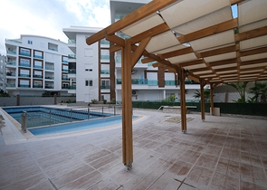 شقة 2 + 1 في منطقة ساريسو - أنطاليا