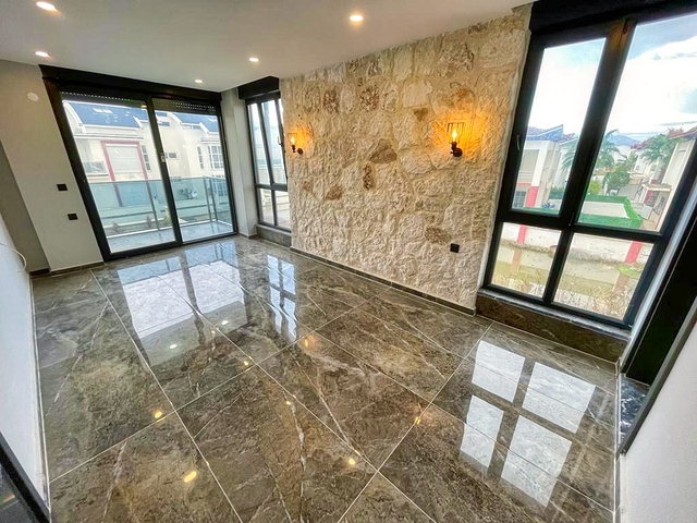  فيلا 3 + 1 في بيليك - أنطاليا