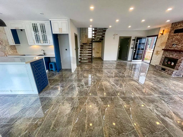  فيلا 3 + 1 في بيليك - أنطاليا