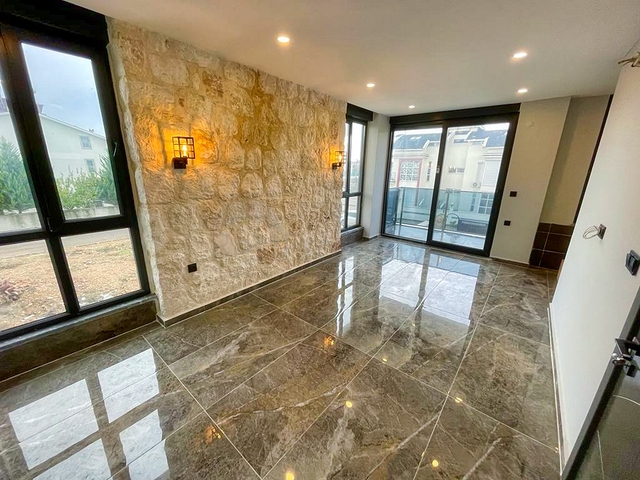  فيلا 3 + 1 في بيليك - أنطاليا