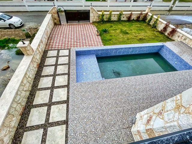  فيلا 3 + 1 في بيليك - أنطاليا