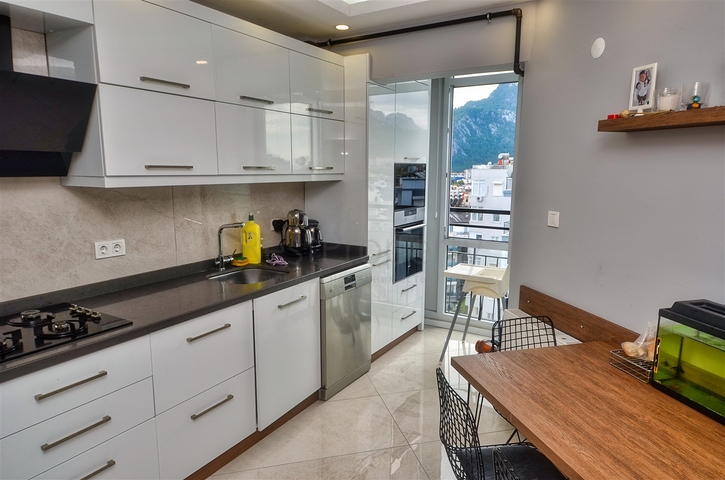 شقة 3 + 1 في منطقة هورما - أنطاليا