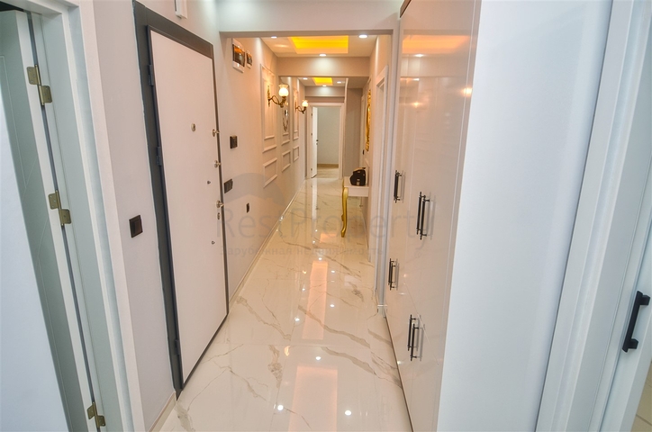 شقة 3 + 1 في منطقة جوفينليك - أنطاليا