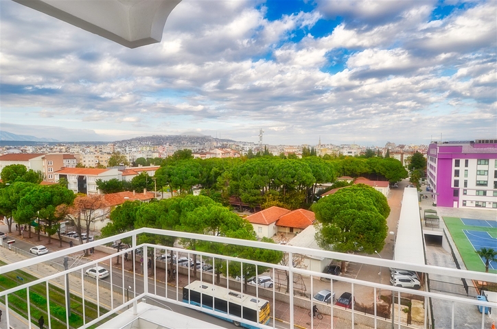 شقة 3 + 1 في منطقة جوفينليك - أنطاليا