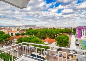 شقة 3 + 1 في منطقة جوفينليك - أنطاليا