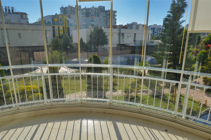 شقة 3 + 1 في منطقة كاجلايان - أنطاليا